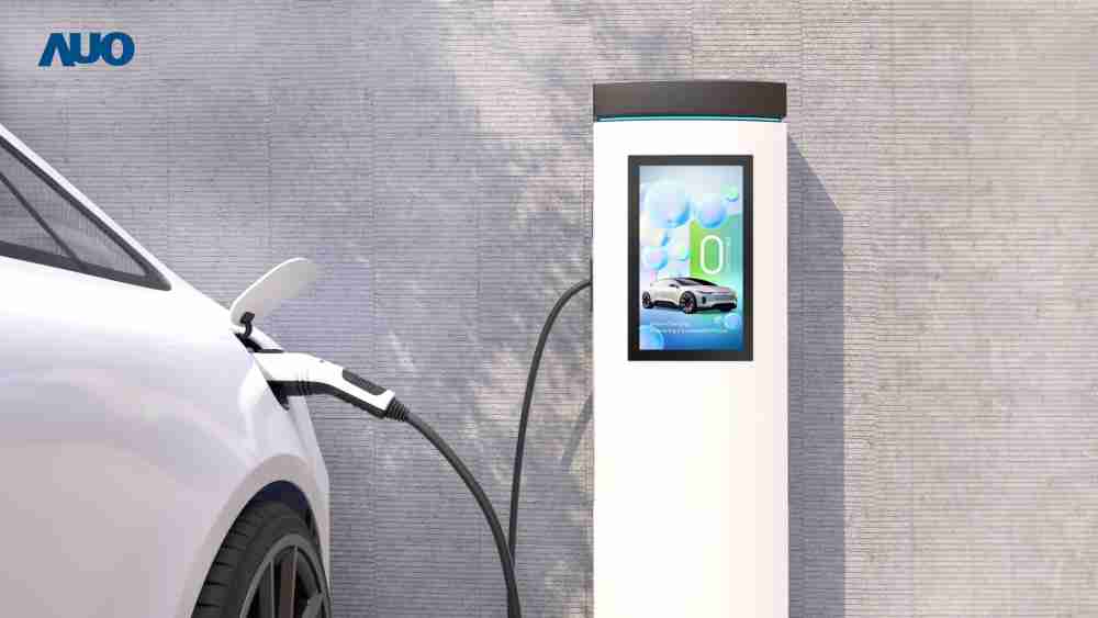 友達〝EVSE車用充電樁解決方案〞專為電動汽車充電樁設計，，，具有高亮度、、、、克服戶外艱難環境的耐溫、、、、耐紫外線等特性，，並搭載散熱性及擴充性強的高效能工業電腦，，，，可實現人機互動訴求，，，，如資訊顯示、、、、支付等應用