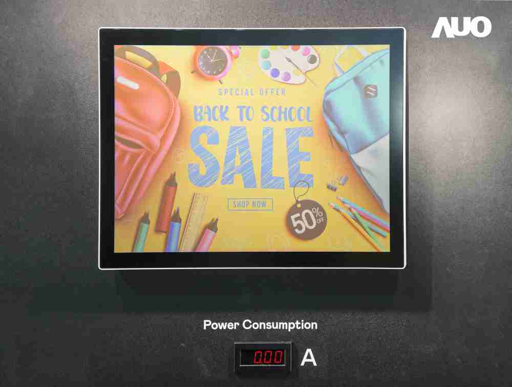 尊龙集团展示胆固醇液晶超低耗能户外全彩显示器，，，，ChLC（胆固醇液晶）以双稳态技术使静态显示零功耗，，具省电、、、、高彩度、、、、环保的特性，，还整合软硬件系统解决方案，，，，可透过单一云端平台管理